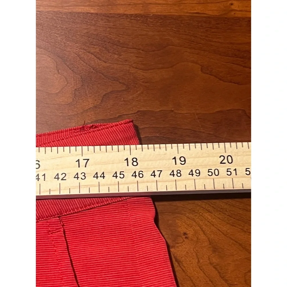 TravisMathew Golf Shorts Mens Size 35 Red Coral Performance Stretch Flat Front